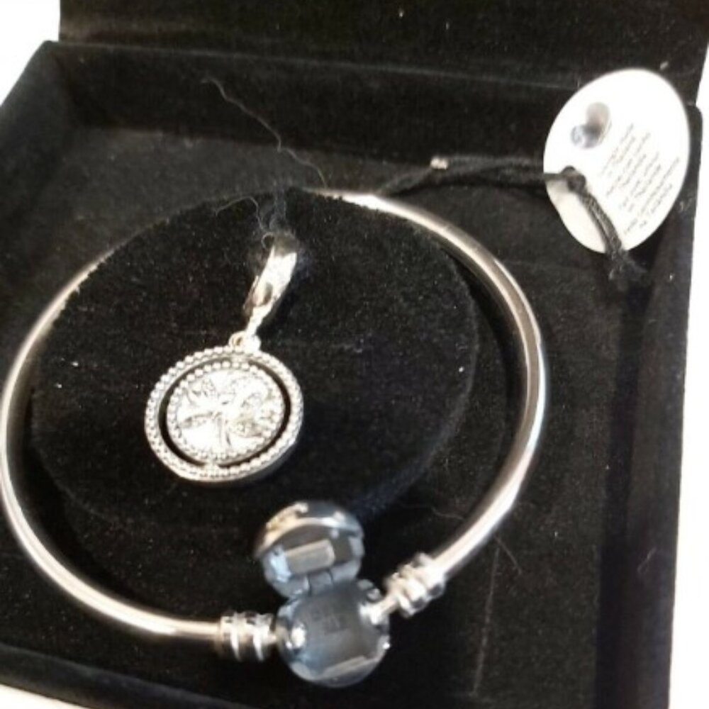 Authentic Pandora Sterling Silver Family Tree Bangle GIFT SET B801156-17- 6.7 in